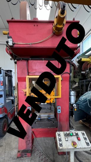 15EF2772-9FD8-42CF-8AEA-6EAC1A3FE044